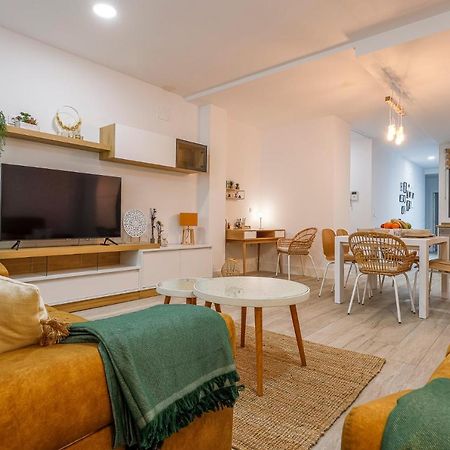 Family Suit Principal Encantos De Sevilla Экстерьер фото