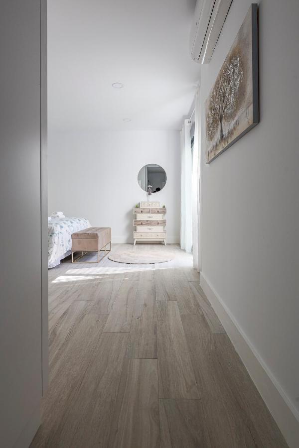 Family Suit Principal Encantos De Sevilla Экстерьер фото