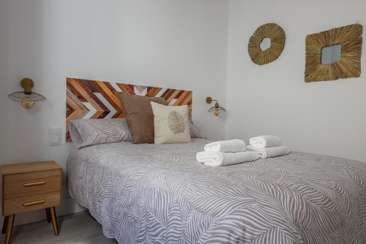 Family Suit Principal Encantos De Sevilla Экстерьер фото